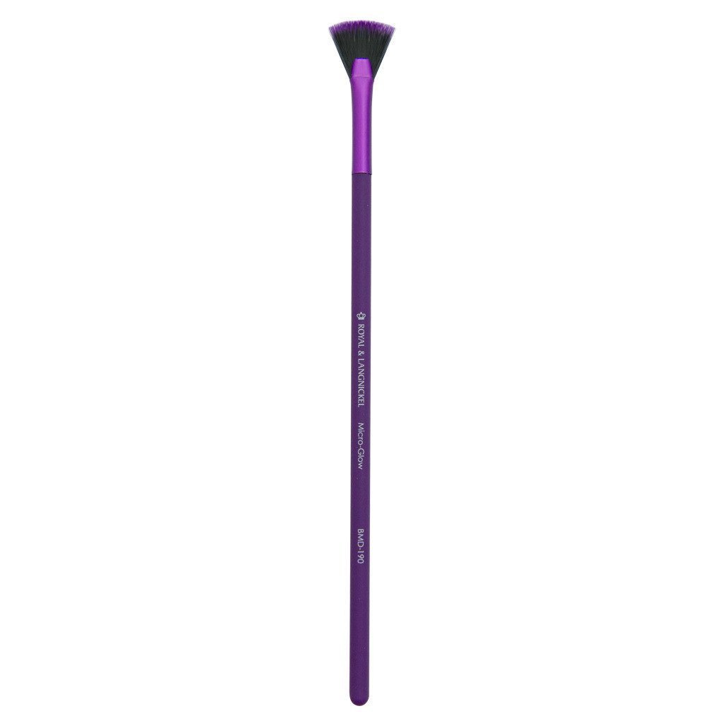 BMD-190 - MODA® Micro Glow Makeup Brush