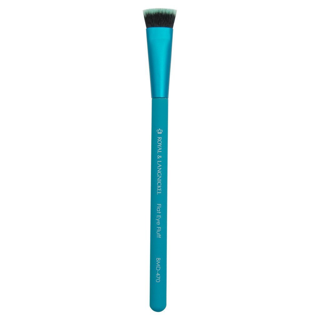 BMD-470 - MODA® Flat Eye Fluff Makeup Brush