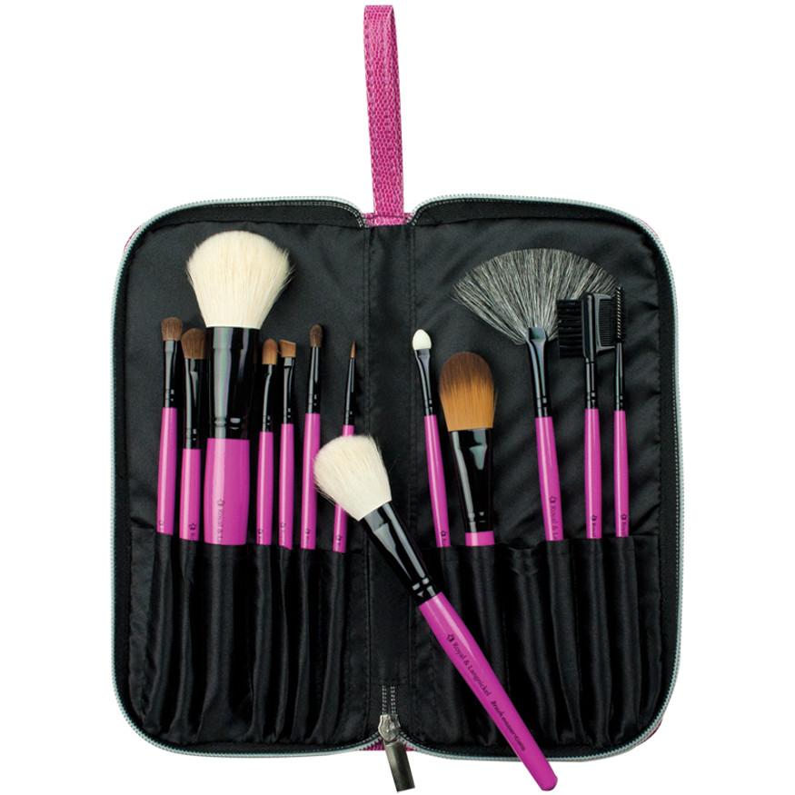 Makeup Brushes in Zippered Travel Case