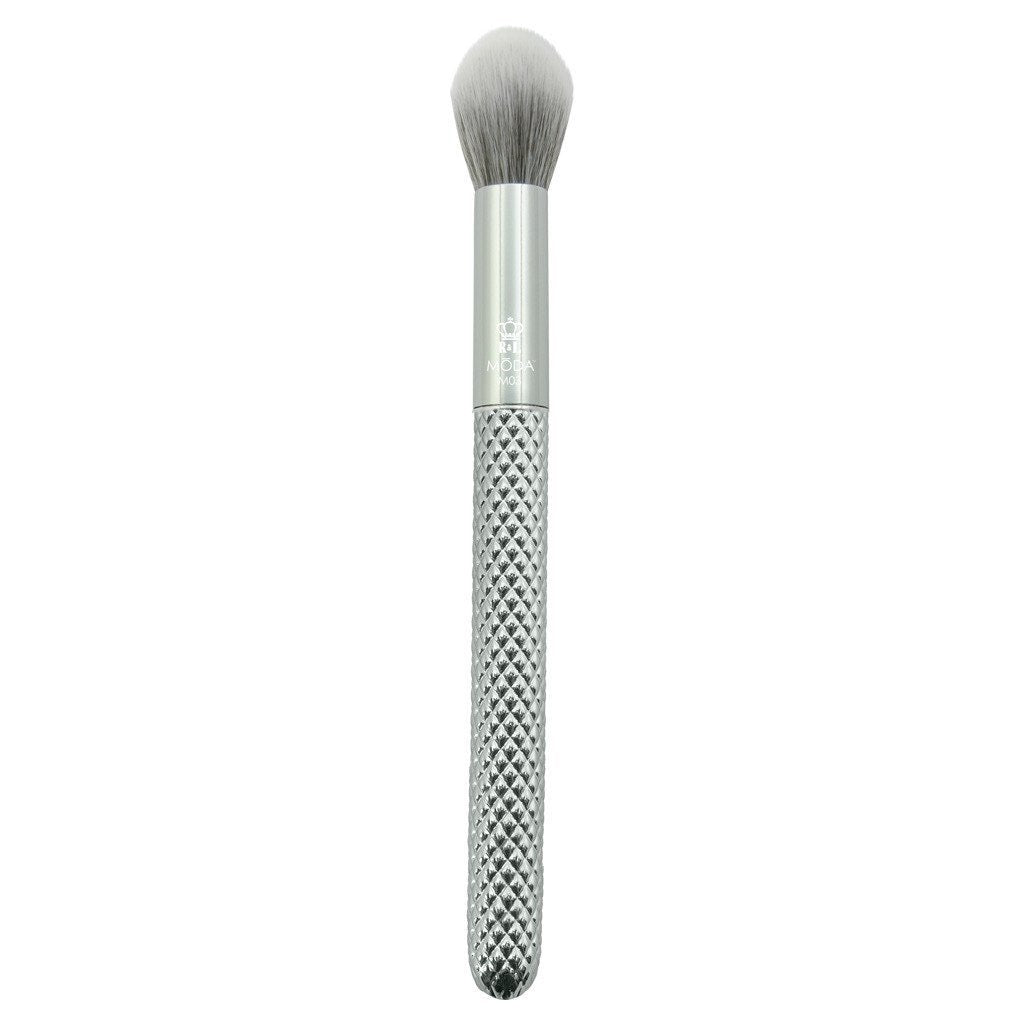 M03 - MODA® Metallics Contour Makeup Brush