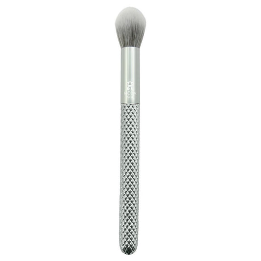 M03 - MODA® Metallics Contour Makeup Brush